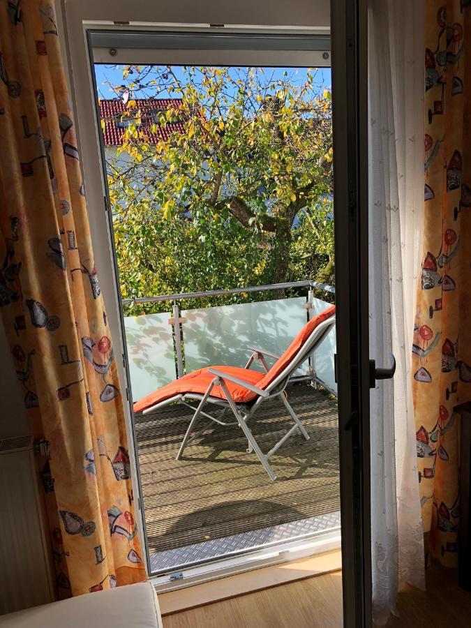2 Zimmer Wohnung Mit Balkon - Naehe Messe Haar  Eksteriør bilde